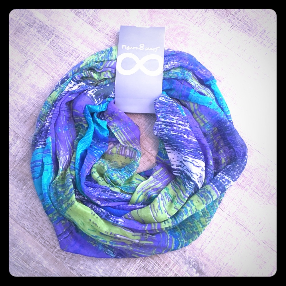 Brand New in tag Figure 8 Infinity Scarf